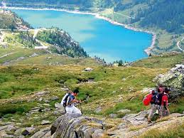 A lemenet problémamentes és gyors. Hohenwanderung Neveser Hohenweg