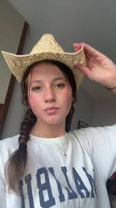 abt to meet my husband😌#zachbryan #concert #had1minutetomakethis