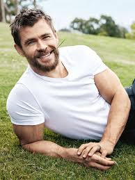 Chris hemsworth workout and diet plan, fitness training, gym thor exercise, abs, biceps, leg the best thing about chris hemsworth other than his acting is probably his massive shredded body. Avengers Endgame Star Chris Hemsworth Shares His Leg Burner Workout Routine