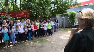Sie blieben hier einige tage. An Tagen Wie Diesen Youtube