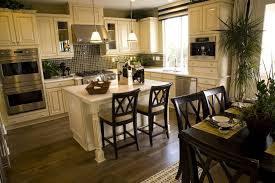 48 Expert Kitchen Design Tips By 16 Top Kitchen Designers Antique White Kitchen Kitchen Design Small Antique White Kitchen Cabinets