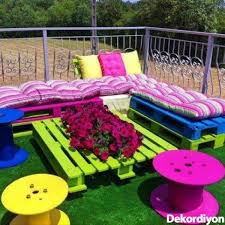 kablo makarasi ile neler yapilir 38 kendin yap fikri dekordiyon pallet lounge palet mobilya pallet patio