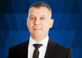 Albu Catalin Adrian, candidatul PNL, de la Stroesti incearca sa fraudeze  alegerile?! Flotanții riscă dosare penale pentru fals în declaraţii,  infracţiune pedepsită cu închisoare între 3 luni și 2 ani de închisoare -