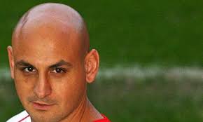 Micheal Vella shines as Wakefield crumble under Hull KR onslaught