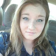 Pamela Strausbaugh's Instagram, Twitter & Facebook