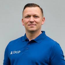 Dennis Tauscher's Instagram, Twitter & Facebook