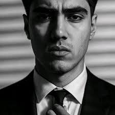 Iván (@ivan_21aniskov)