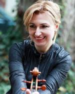 Rachel Roberts (viola)