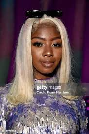 57 Siobhan Harrison Photos & High Res Pictures