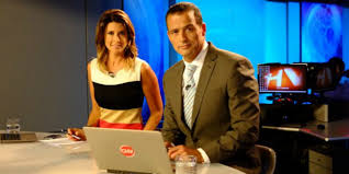 Jun 25, 2021 · tvn, 24horas, canal 13, chv, cnn chile y mega anuncian la transmisión conjunta de dos debates televisivos entre los candidatos inscritos para las elecciones primarias presidenciales a desarrollarse el próximo 18 de julio. Periodistas De Chv Amenazan La Emision Del Noticiero Central Tras Despido De Su Director Epicentro Chile