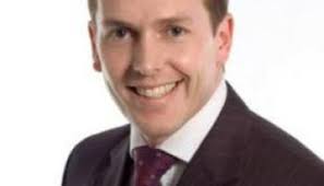 Elvery's devoted staff can't account for his expenses claim