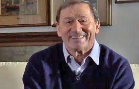 Tarcisio burgnich, the italian defender who marked him in the 1970 world cup final, said of pele: Burgnich Herrera Picchi Pele E Dzajic Vi Racconto Il Mio Calcio I Difensori Di Oggi Molta Disattenzione