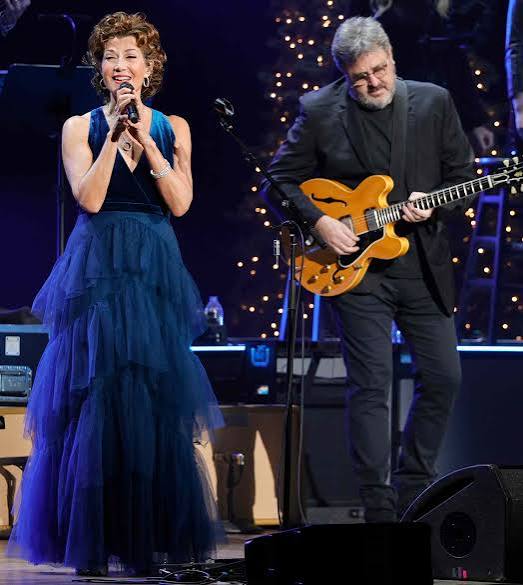 How Vince Gill encouraged wife Amy Grant after her traumatic brain injury