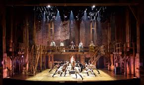 Hamilton is a broadway musical about alexander hamilton and the early days of the united states of america. Hinter Den Kulissen Musical Hamilton Lauft Jetzt Auf Disney Ad