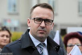 Aktor znany z takich serialu jak „malanowski i partnerzy, czy „07 zgłoś się zmarł ze względu na nowotwór, na który chorował. Zawieszony Minister Cieslak Atakuje Wicepremiera Gowina Agresja Jest Oznaka Slabosci