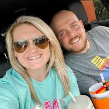 This is what we call girl dinner👏🏼👏🏼🤍🎀 gonna eat this and catch up