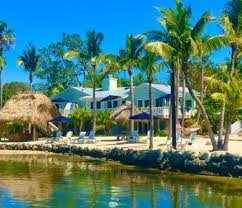 Property location with a stay at holiday inn key largo in key largo, you'll be close to dolphins plus and bluefin rock harbor marina. Coconut Palm Inn Key Largo Waterfront Hotel Wedding Venue Marina