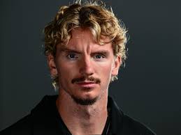 Eddie Howe's response to Nick Woltemade not having a girlfriend: “That's a  new one. I might have a couple of people who can help him with that. Not me  personally!” Eddie going