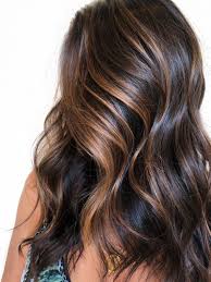 Chestnut brown is only slightly lighter, taking its name from the rich, brown color of the american chestnut. Caramel Mocha Balayage Is Fall S Prettiest Transitional Hair Color Trend Allure