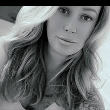 Woman was deported after racking up $95,000 in student loans and $200,000  in credit card debt “Thank you America” They come over here and drain our  system. Multiply this by hundreds of