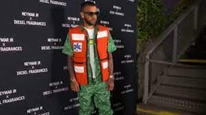 May 26, 2021 · daniel alves em 2014 atuando pelo brasil (mowa press) + confira a classificação dos grupos da libertadores! O Pessoal Esta Discutindo Este Look De Dani Alves