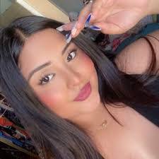 Taylor Whitson's Instagram, Twitter & Facebook