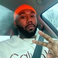 Patrick Gilleran's Instagram, Twitter & Facebook