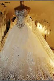 Swarovski crystal makes for an exceptional gift. Articles De Beautifulruby Tagges Robe De Mariee Swarovski Princesse Longue Traine Location Et Vente De Robes De Mariees Robes Skyrock Com
