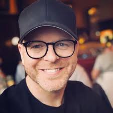 yadira angulo (@yadira70400584)