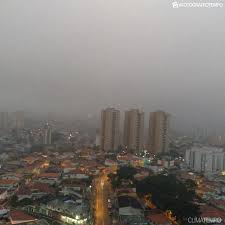 De acordo com nota divulgada pela metsul, a cidade de são paulo enfrentará calor como poucas vezes ou talvez nunca testemunhou e há possibilidade que sejam quebrados recordes absolutos de temperatura máxima em algumas cidades. Sao Paulo Tem Menor Temperatura Em Dezembro Em 2 Anos Noticias Climatempo