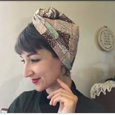 Our newest #unboxing by @littleantiqueme is up