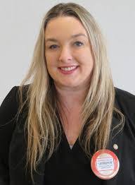 Jacqui Wright's Instagram, Twitter & Facebook