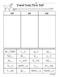 This worksheet gives them practice to determine which word best completes the sentences. Oe Oa And Ow Vowel Team Fill In Sort By 4 Little Baers Tpt
