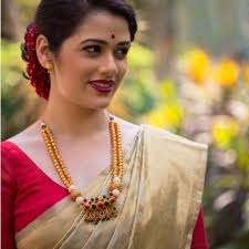 Top 10 Marathi Actresses News Marathi Box Office Top 10 bollywood celebrities who committed suiside, (khudkushi karne waale india ke 10 adaakaar). top 10 marathi actresses news