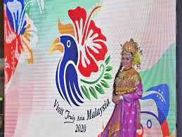 Logo tersebut dilancarkan bekas menteri pelancongan dan kebudayaan datuk seri mohamed nazri aziz di chiang mai, thailand sempena asean tourism pada awal tahun ini. Jadikan Tahun Melawat Malaysia 2020 Misi Nasional Pm Utusan Borneo Online