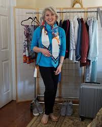 Fashion After 50 Outfits For Women Over 55 Fashion For 50 Year Old Woman 2015 20190408 Over 60 Fashion Vacation Wardrobe Vacation Outfits Women