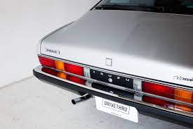 dtレンタカーとして展開中のイスズの名車 117クーペ 30年以上も昔のクルマでありながら ジウジアーロによ 117 クーペ 旧車 いすゞ自動車