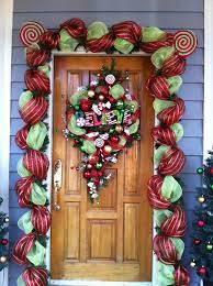 14 Wonderful Decorating Your Front Door For Christmas Webnera Diy Christmas Door Christmas Decorations Diy Outdoor Front Door Christmas Decorations