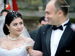 Nu găsesc ep 9 deloc ,sa fie tradus în romana. Iffet Ep 10 Pulbere De Stele