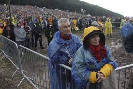 Flux 24 | președintele ungariei cu papa la șumuleu ciuc. Fotogalerie Papa La È™umuleu Ciuc Moment De EmoÈ›ie Pentru CredincioÈ™i Din ToatÄƒ Lumea