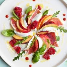 Salade De Mozzarella Aux Peches Et Jambon Voedsel Ideeen Eten En Drinken Perziken