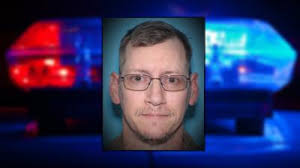 U.S. Marshals searching for man