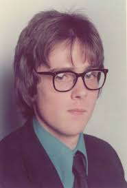 Im currently archiving my mums negatives and found a few more classic ELM  situations, first one is Mark Gilbury (rip) my borther and Shaun Monk, then  theres me and the Haywards and