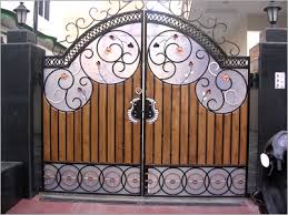 In our country, we have seen that these entrances are always given a royal and a traditional look. Modern Homes Main Entrance Gate Designs My Blog