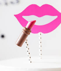 Lucky Lips Auf Sahne Torte Torten Geburtstagstorte Kussmund