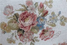 Cuscino ricamato a mezzo punto. Libero Di Trasporto 10 K 20 K Mezzopunto Cuscini Fatti A Mano Di Lana Cuscini Francese Disegno Rosa No Inserimento Cushion Design Designer Cushionsneedlepoint Pillows Aliexpress
