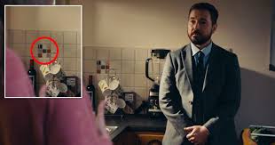 Последние твиты от line of duty (@line_of_duty). Line Of Duty Series 6 Eagle Eyed Viewers Spot Glaring H Sign Metro News