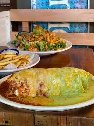 Founded in 1988, wahoo's fish taco is a restaurant, which specializes in mexican, brazilian and asian menu. Hawaii Mom Blog Wahoo S Fish Taco