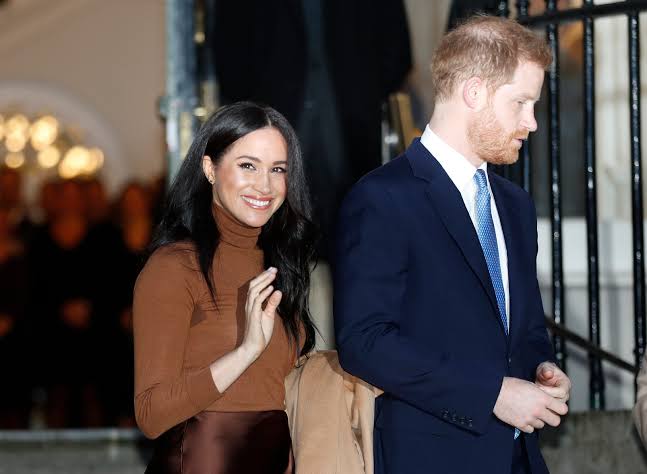Prince Harry, Meghan Markle stepping back from UK royalty in unprecedented  change - syracuse.com