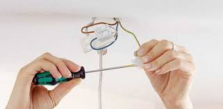 Turuncu ve yeşil karışınca zeytin yeşili. Kutuda Faz Ve Sifir Nasil Bulunur Soketteki Toprak Terminali Sifir Ve Faz Nasil Belirlenir Sifir Ve Zemin Arasindaki Fark